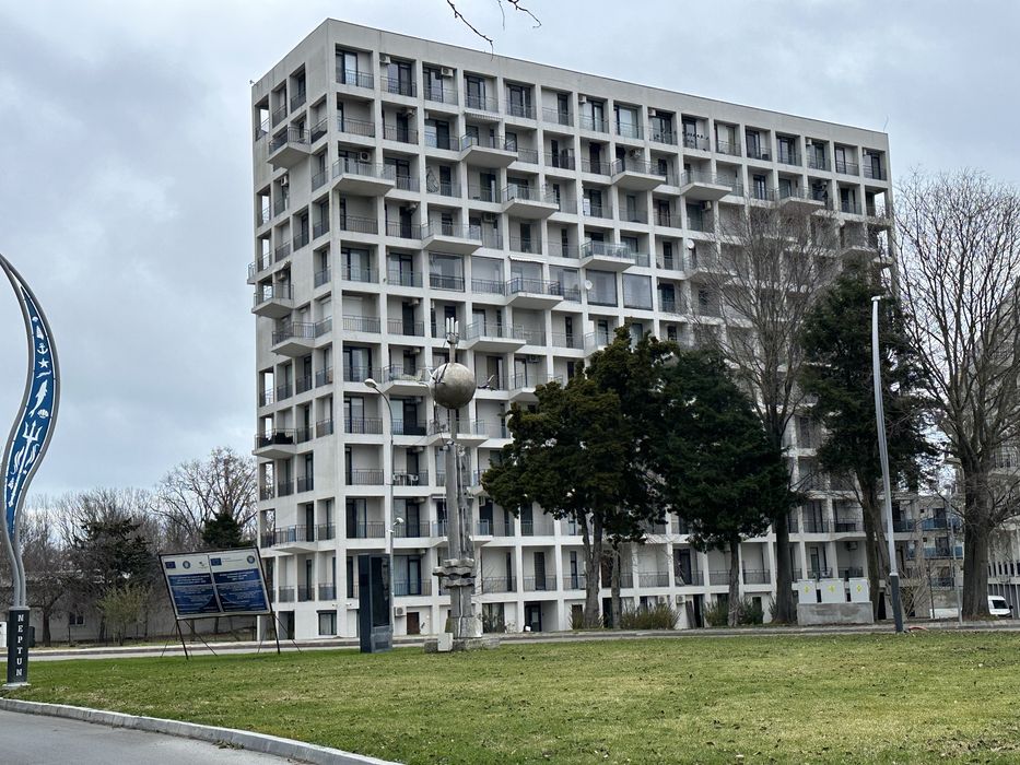 Neptun Apartament cu 2 camere vedere la mare