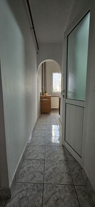 inchiriez garsoniera 9mai Ploiesti