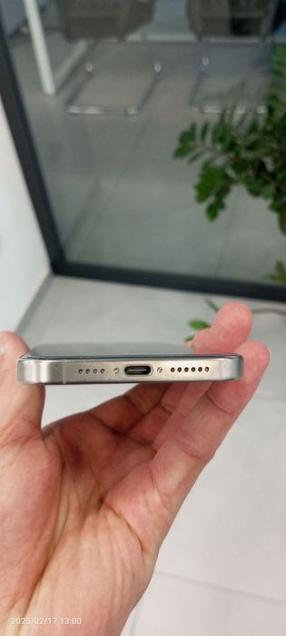 iPhone 15 Pro Max 256g 100 yomks