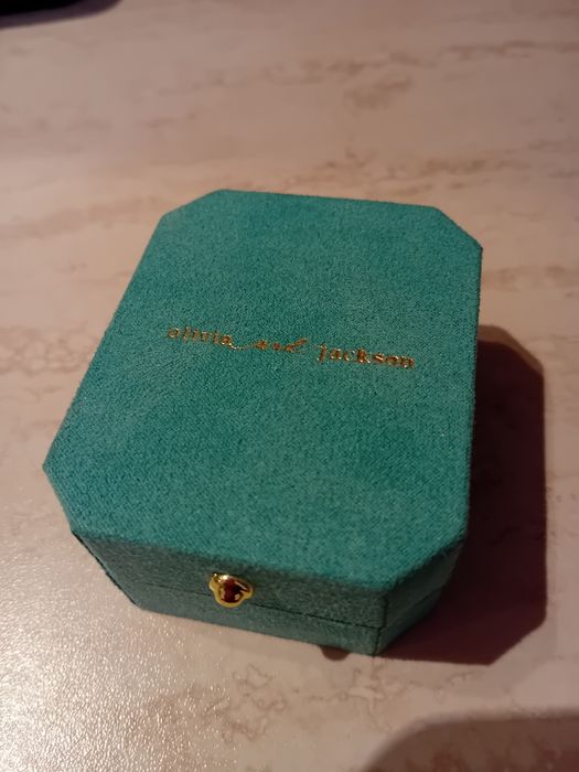 Сребърно колие Olivia & Jackson 

Луксозно колие от стерли