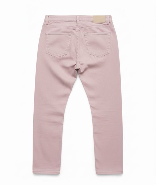 Продам шорты и двое джинс!