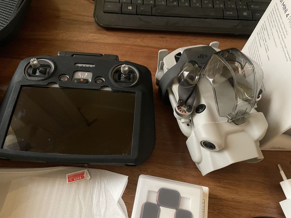 DJI Mavic Mini 4 PRO Fly More Combo и много екстри
