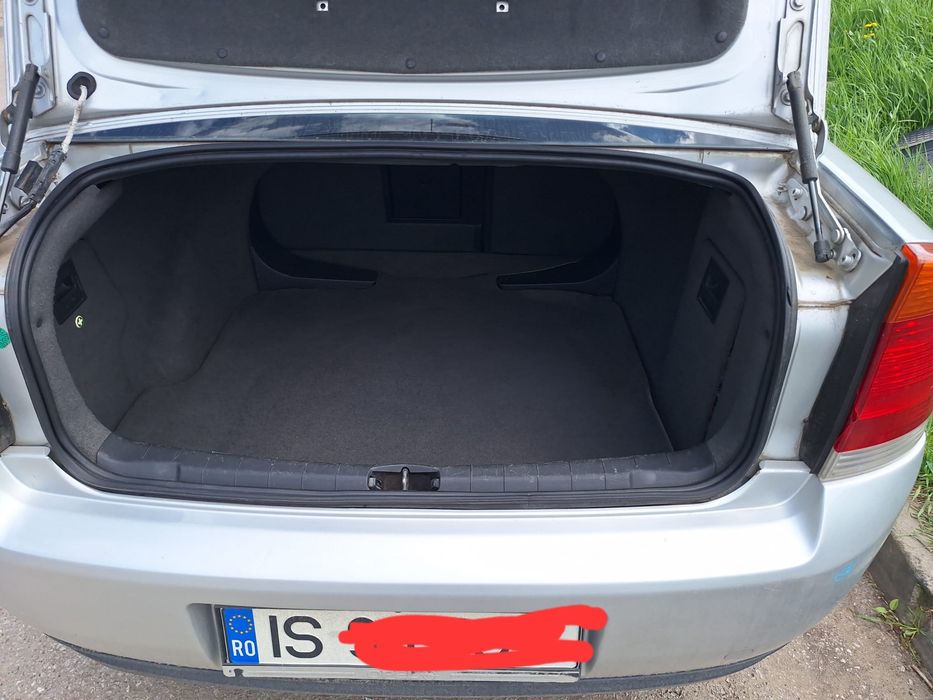 Opel Vectra C 1.8 benzina pentru dezmembrari