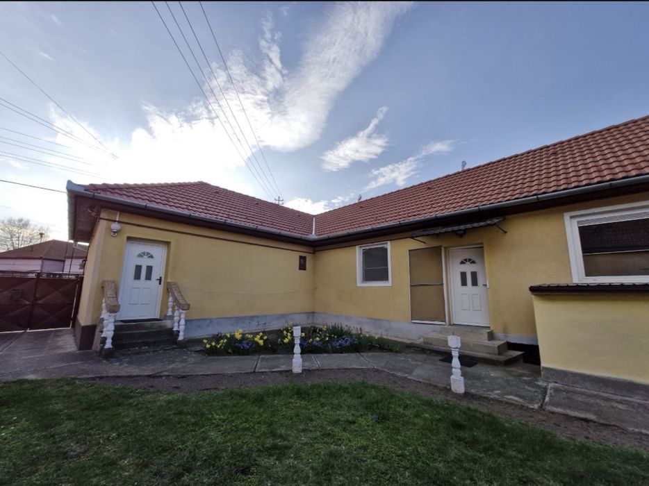 Casa de vânzare  in Manarade , nr 157
