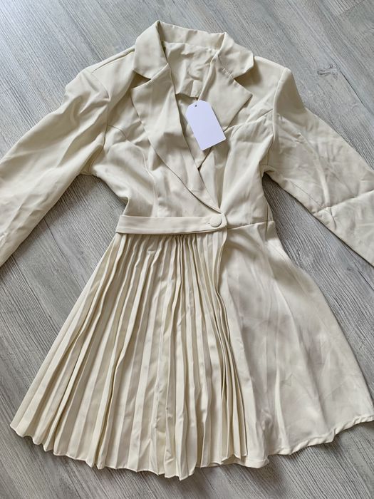 Rochie tip sacou, crem, mărimea S-M