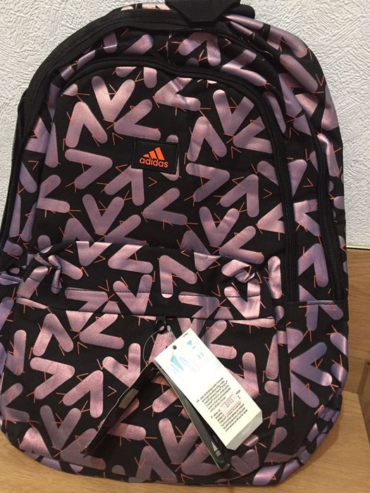 Продам рюкзак подростковый