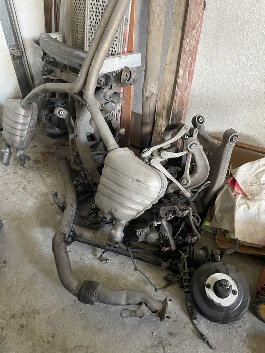 Хидравлична рейка за ауди а5 имам и други части за ауди а5 купе