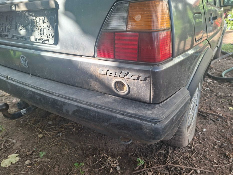 Продавам golf 2 gt