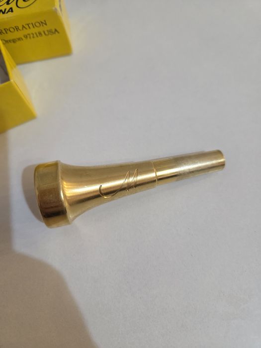 Vand mustiuc monette prana b4 s3/82