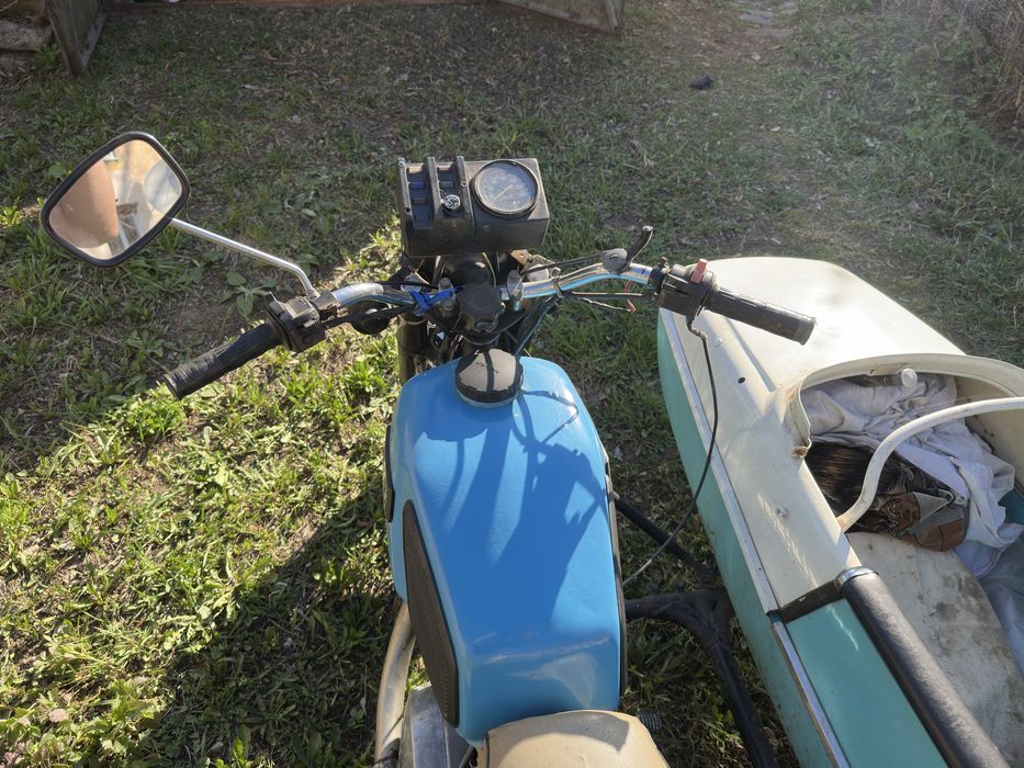 Мотоцикл ИЖ Планета 3, 12 вольт