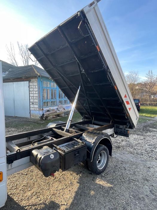 Vând Mercedes Sprinter 412D