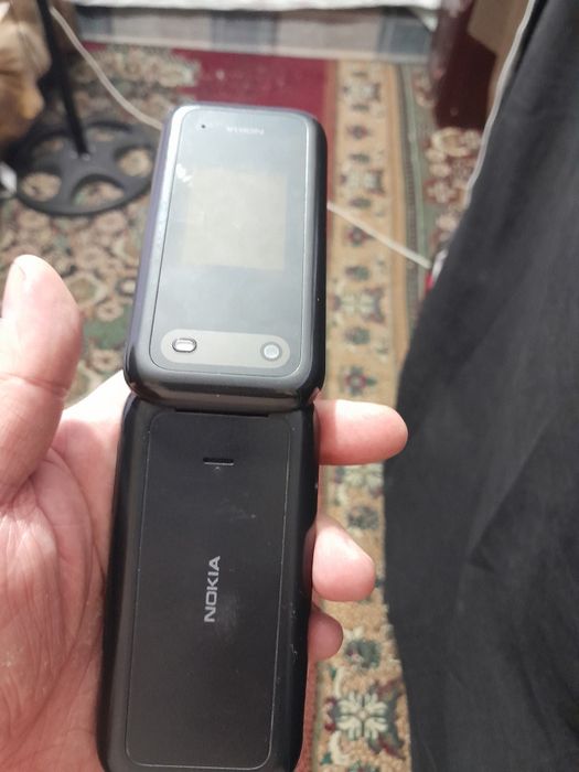 Продаю Nokia flip в хорошем состоянии