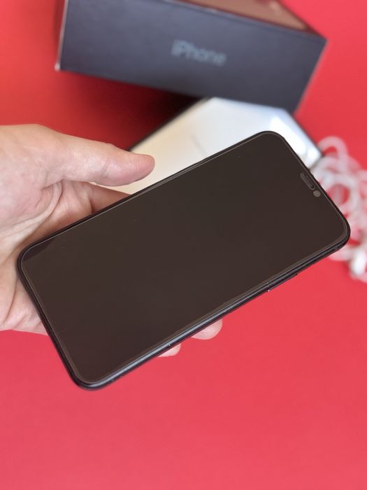 Продам iPhone 11 Pro 256Gb.