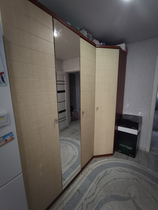 Продам шкаф для спальни