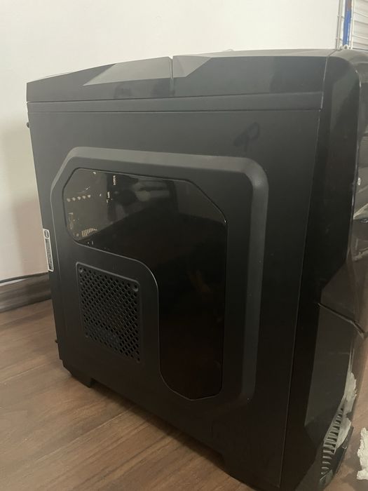 Vand pc pentru gaming
