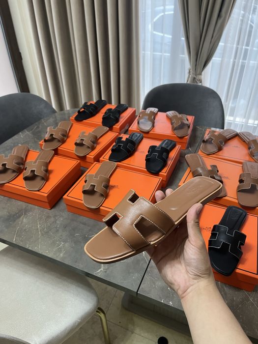 Papuci Hermes oran