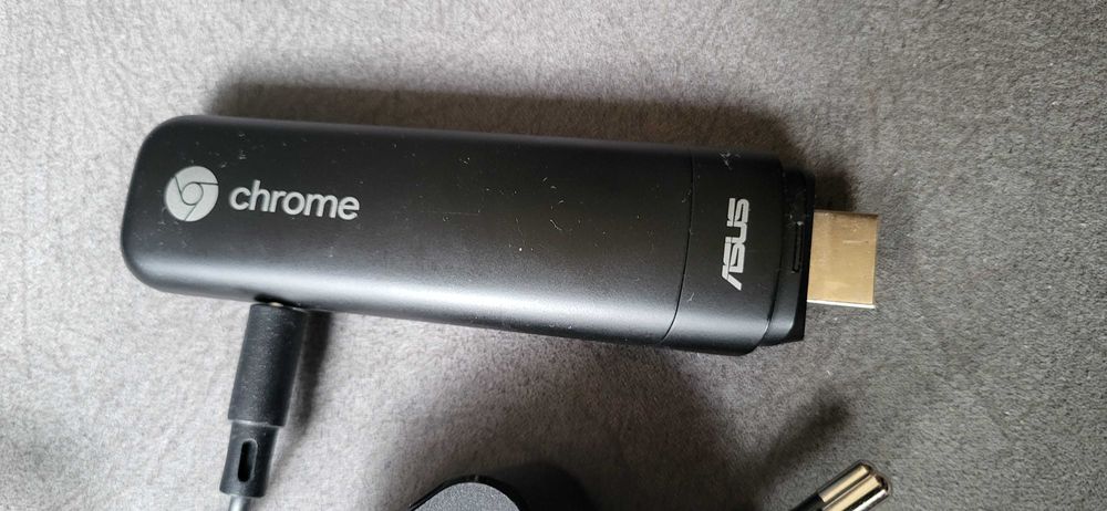 ASUS Chromebit CS10 16GB eMMC 2GB LPDDR3 PC Stick fuctional