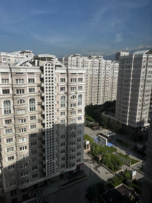 1-ком по часам, ЖК Шахристан