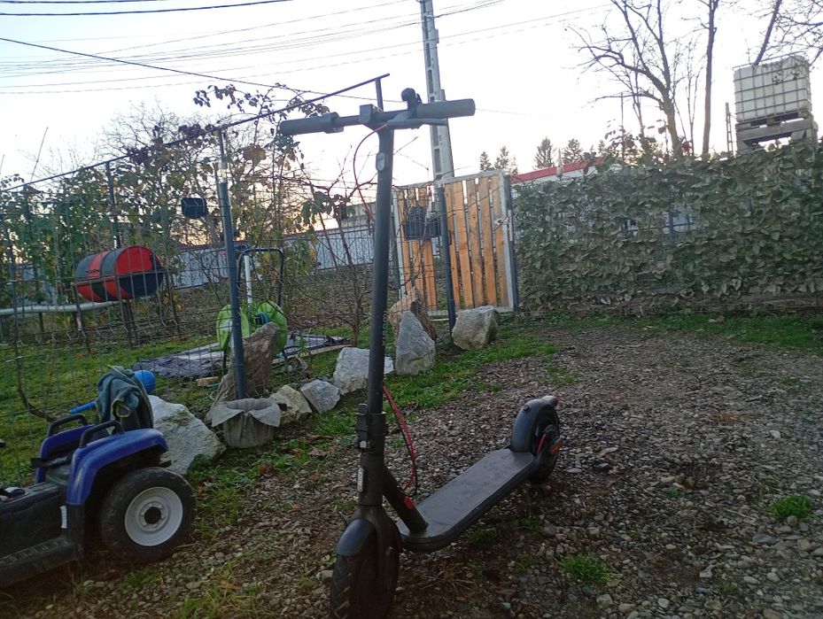 Trotineta xiaomi 4 tanc