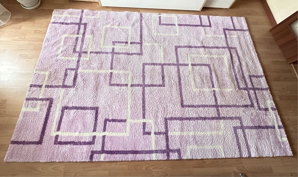 Продам два ковра