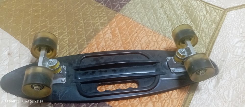 Продам детский скейтборд