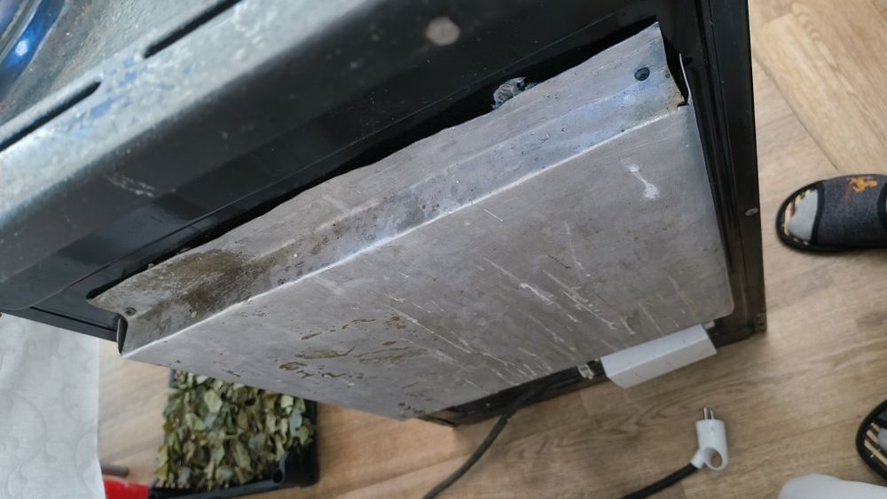 Плита с духовкой