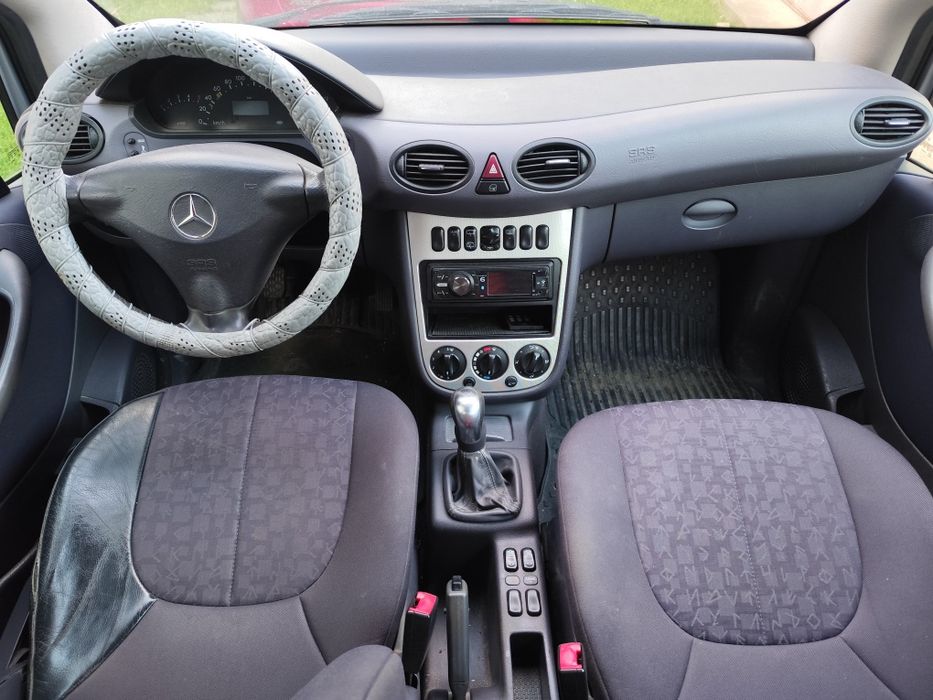 Vând Mercedes Benz Clasa A 2003 pentru piese