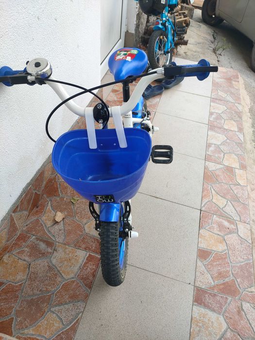 Детски колела със спомагаътелни