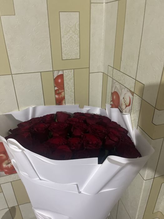 Үлкен қызыл раушан букеті жаңа 13 000 тг