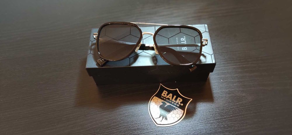 Ochelari de soare Hawkers X Balr. Captain - Limited Edition Collection