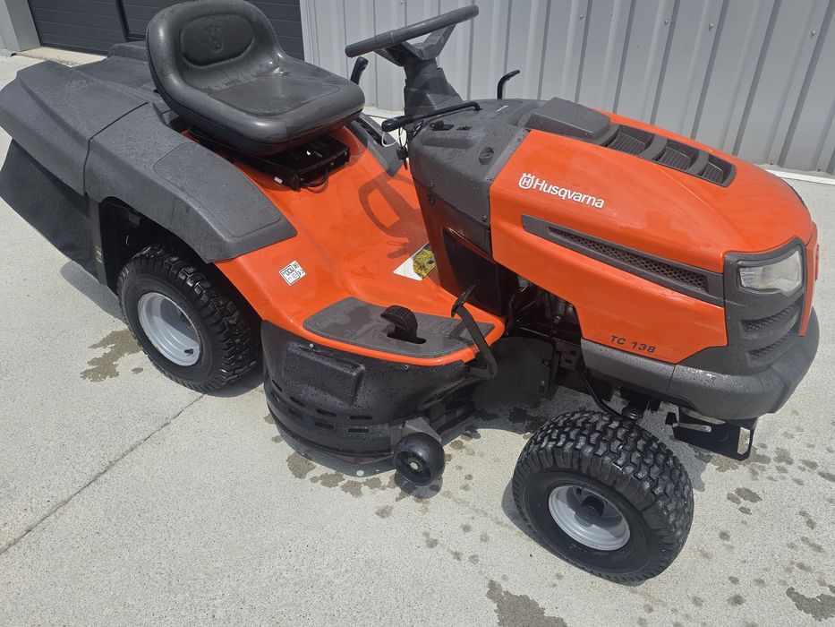 Tractoras Husqvarna TC 138 an 2018