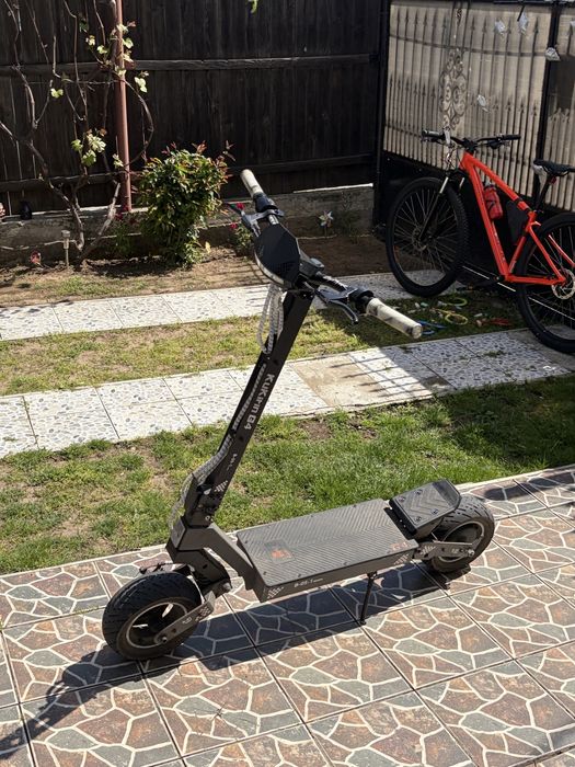 Vând KUKIRIN G4 2025