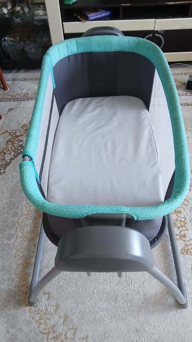 Продам детскую люльку-качалку