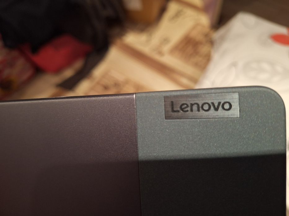 Таблет Lenovo ТВ-j606F..
