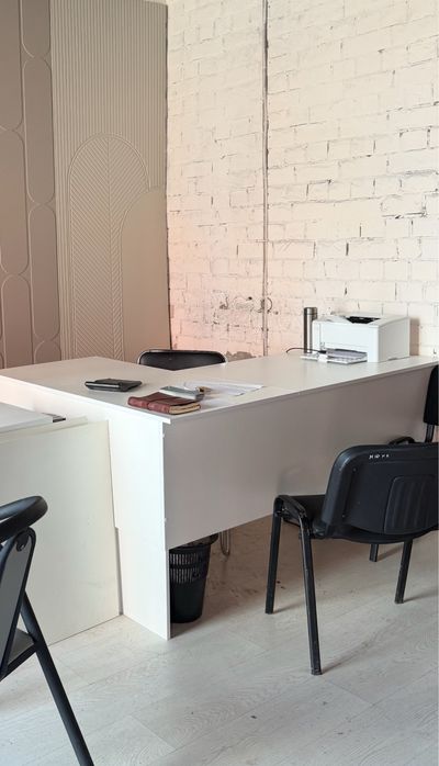 Столы офисные 2 шт.