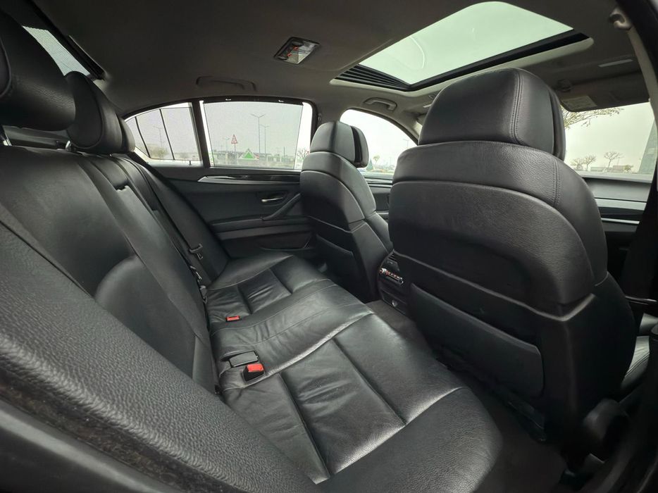 BMW seria 5  F10 528i 3.0 Benzina