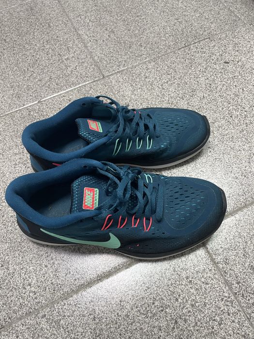 Дамски оригинални маратонки NIKE