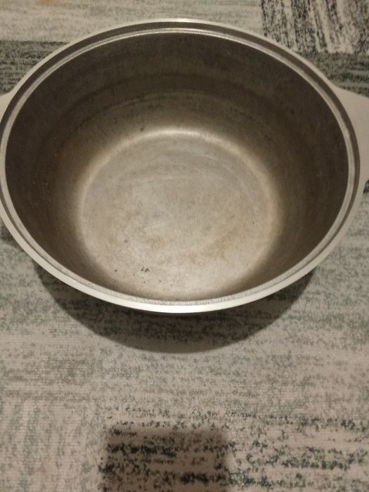 Продам казан 5 литров.