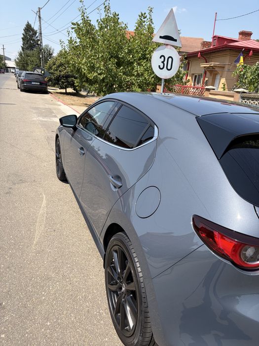 Mazda 3 2.0l e-SKYACTIVE X 186 cp Manuala