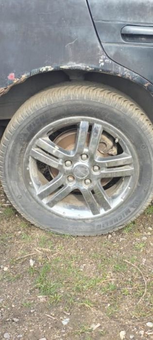 Продам резину с дисками