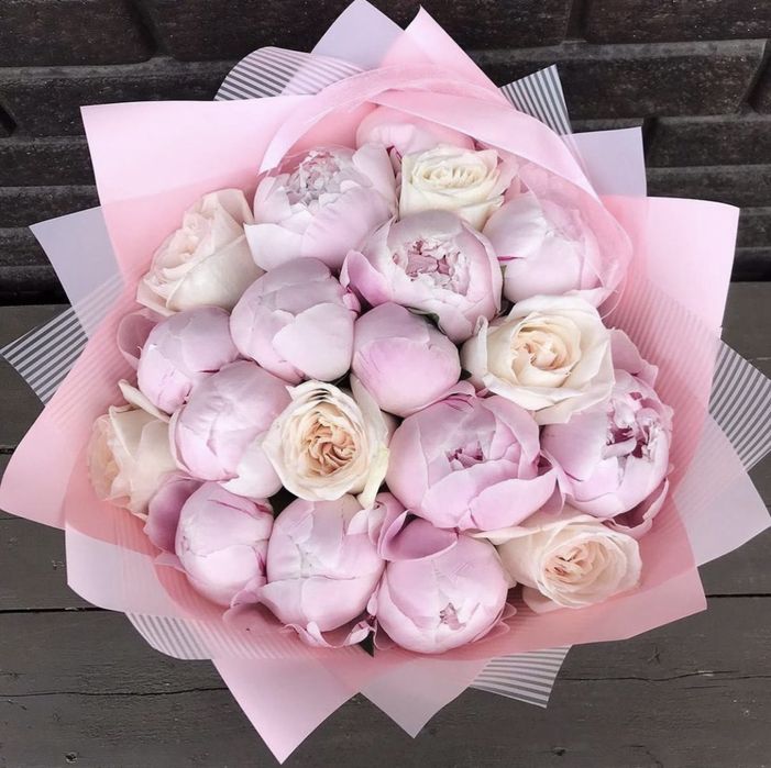 Цветы оптом,доставка цветов,тюльпаны,пионы,гортензии