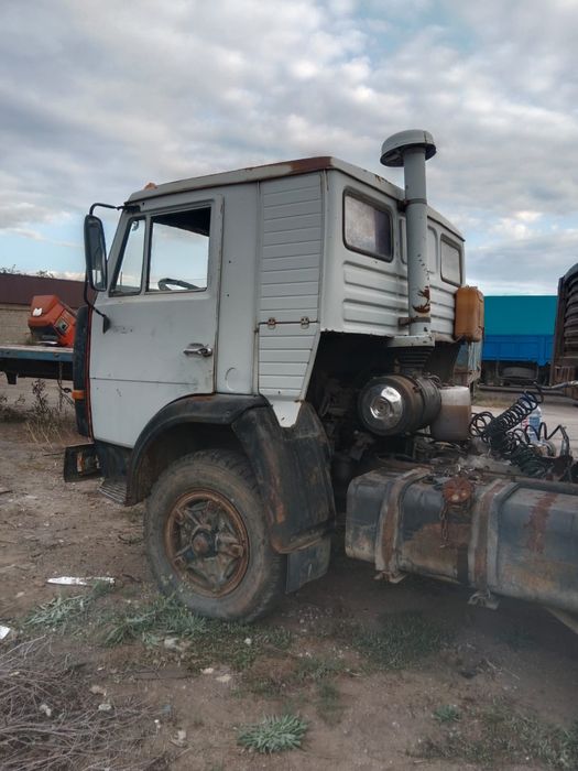 Продам камаз возможен торг или на разбор