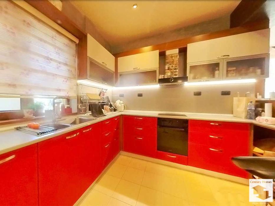 Продава се Къща в Горна Оряховица - 184 кв.м за 1414 €/кв.м - Снимка #4