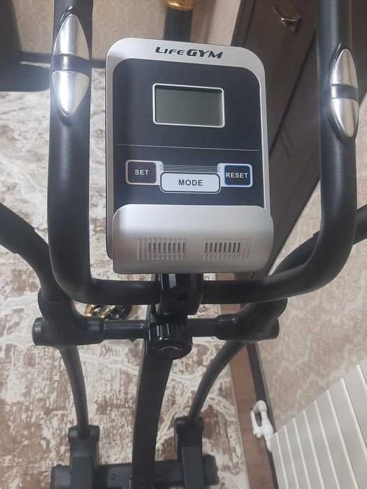 Продам Вело Лыжный Тренажёр Life GYM 058