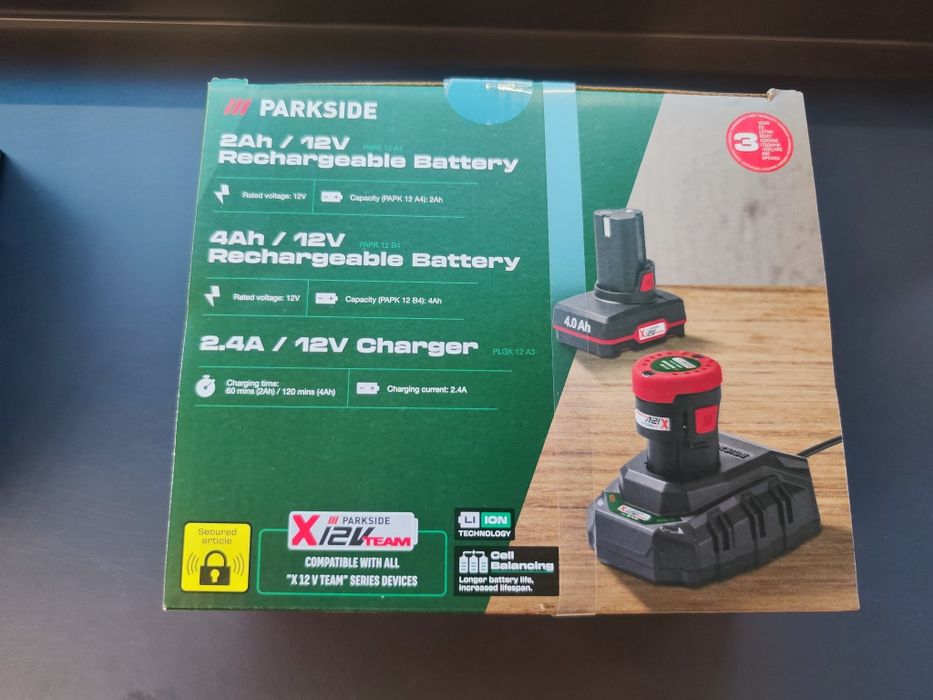 Set Parkside 12V — Baterie 2Ah + Baterie 4Ah + încărcător 2.4A