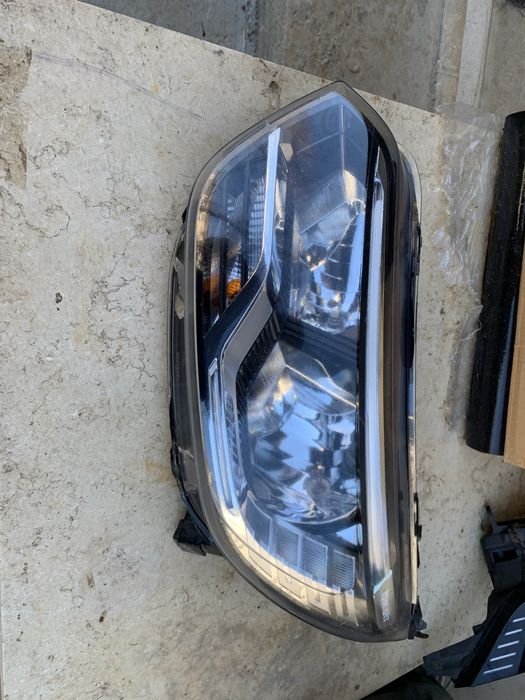 Far Renault Express partea stanga an /2022/2023/2024/2025