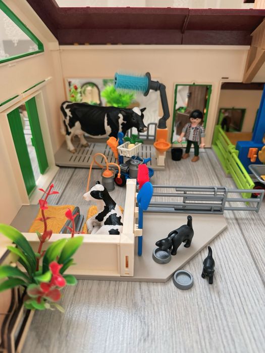 Продам набор «Ферма» Playmobil (оригинал) для детских игр