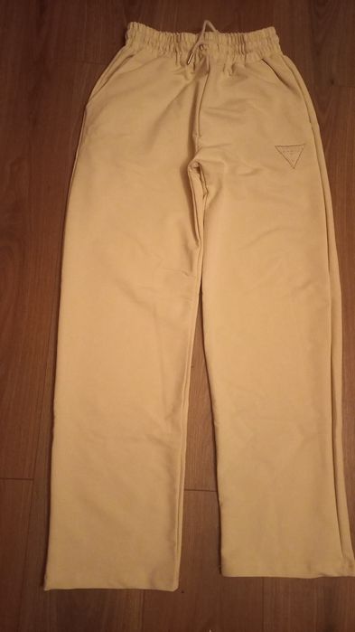 Дамски комплект Guess