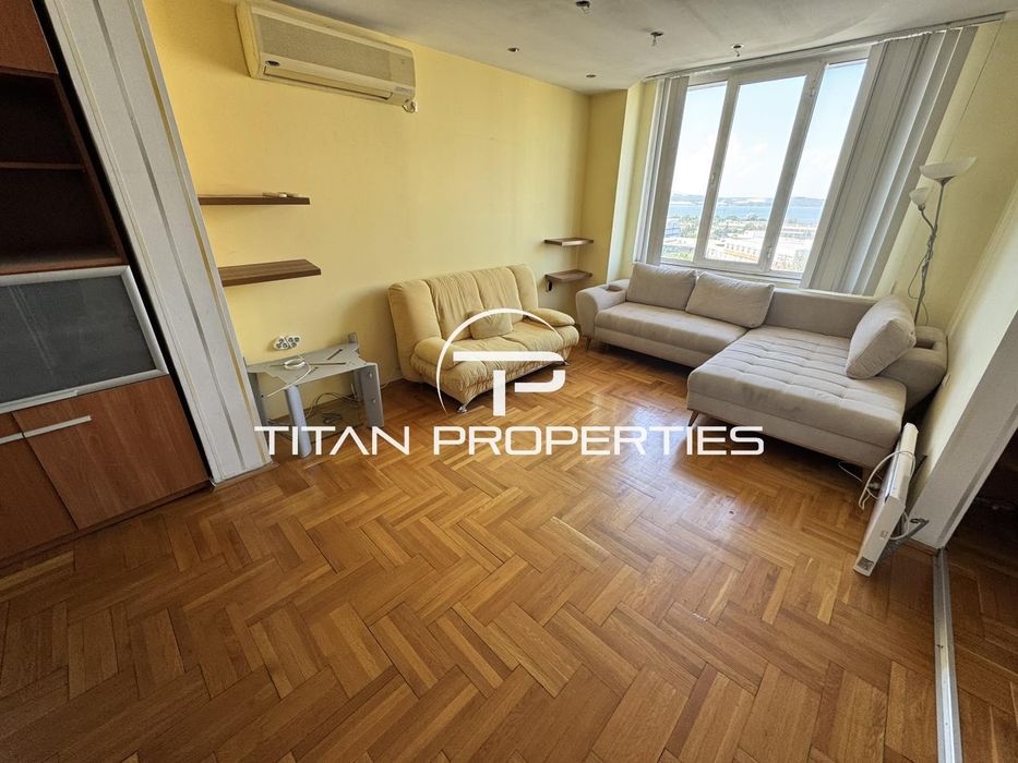Продава се Тристаен апартамент в Бургас, Братя Миладинови - 86 кв.м за 2059 €/кв.м - Снимка #1