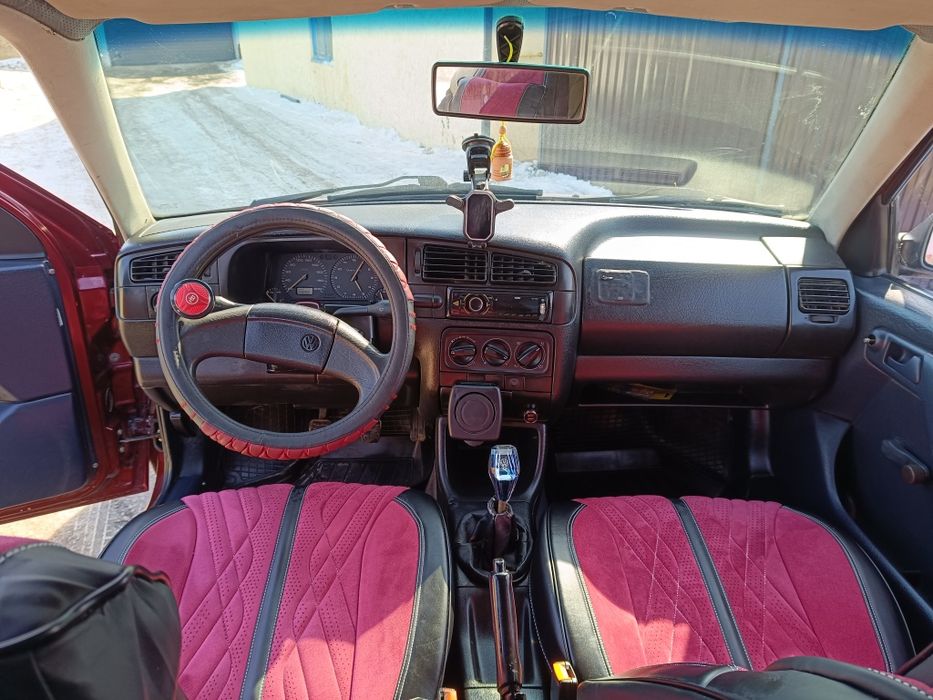 Продам гольф 3 ,механика